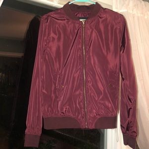 Cute maroon jacket